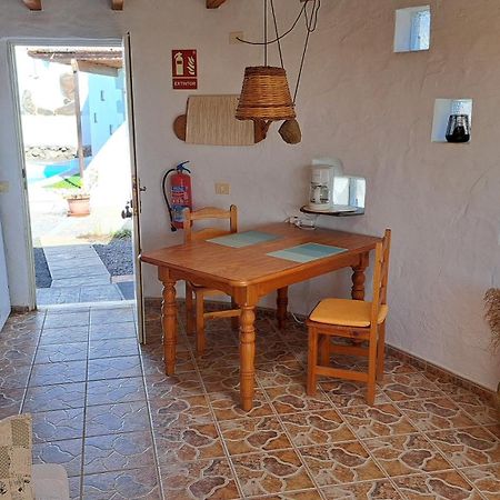 Inviting 1-Bedroom House 'Esquina' Finca Vistamar Salobre  Extérieur photo